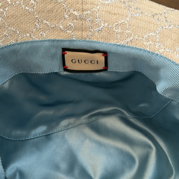 Gucci White Lame Bucket Hat with silver monogram size Medium- never worn - Picture 3 of 5